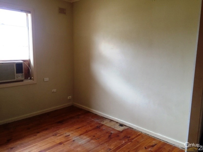 7 Loring Street, Whyalla Stuart SA 5608