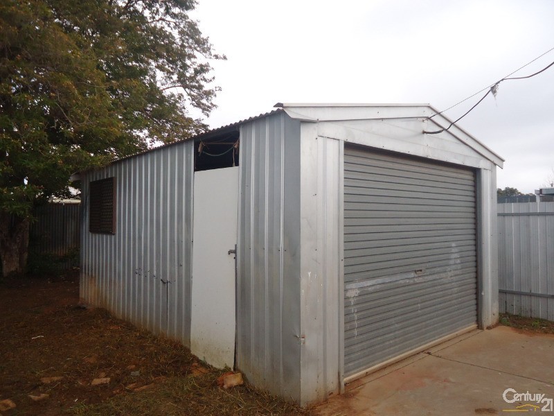 7 Loring Street, Whyalla Stuart SA 5608
