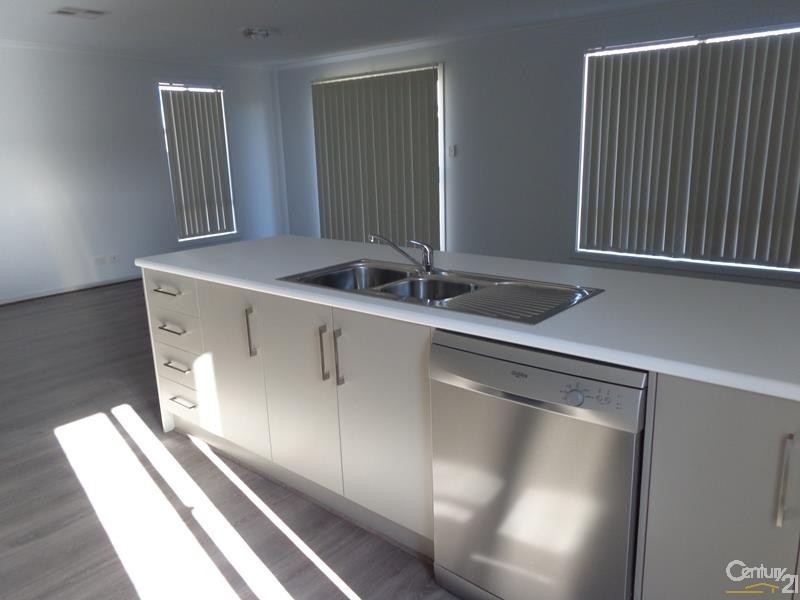6 Pollock Street, Whyalla Jenkins SA 5609