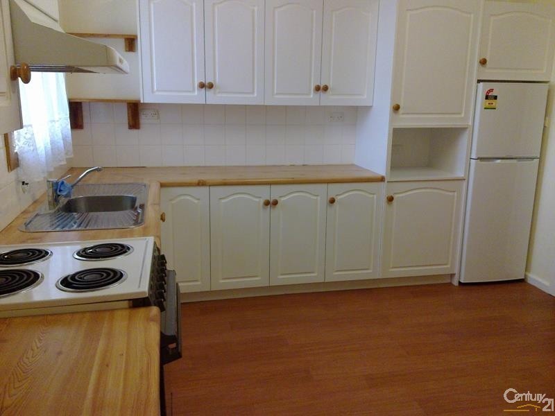 14 Dennis Street, Whyalla Stuart SA 5608