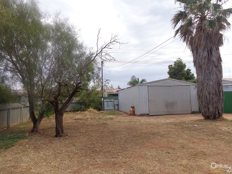 4 Neill Street, Whyalla Playford SA 5600
