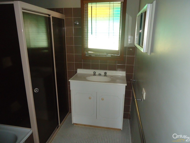 1 Parfitt Street, Whyalla Stuart SA 5608