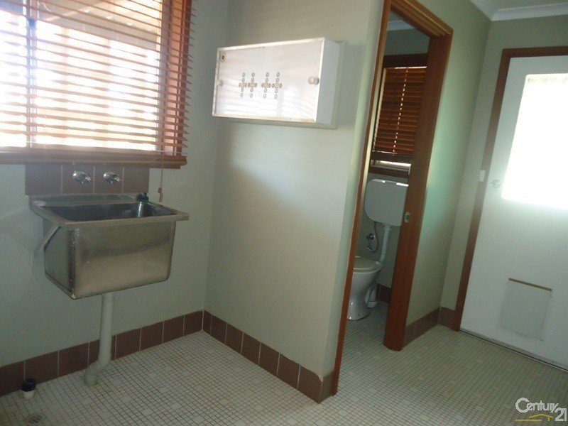 1 Parfitt Street, Whyalla Stuart SA 5608