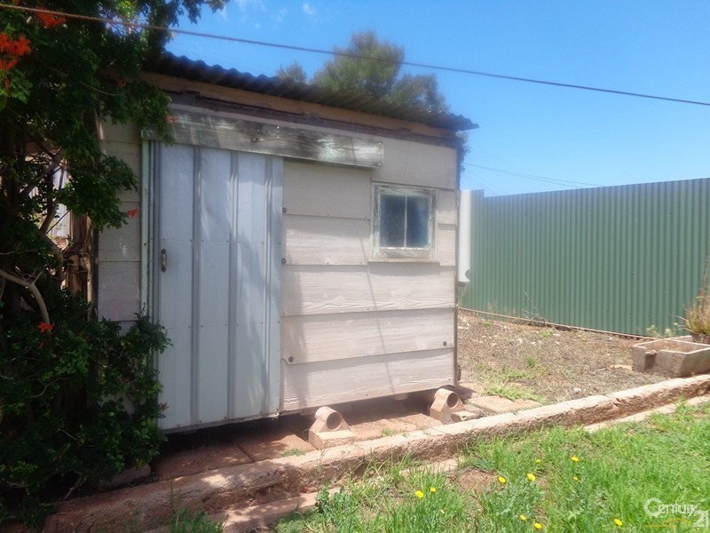 10 Ward Street, Whyalla SA 5600