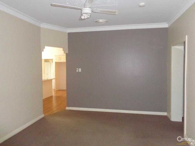 15 Barson Street, Whyalla SA 5600