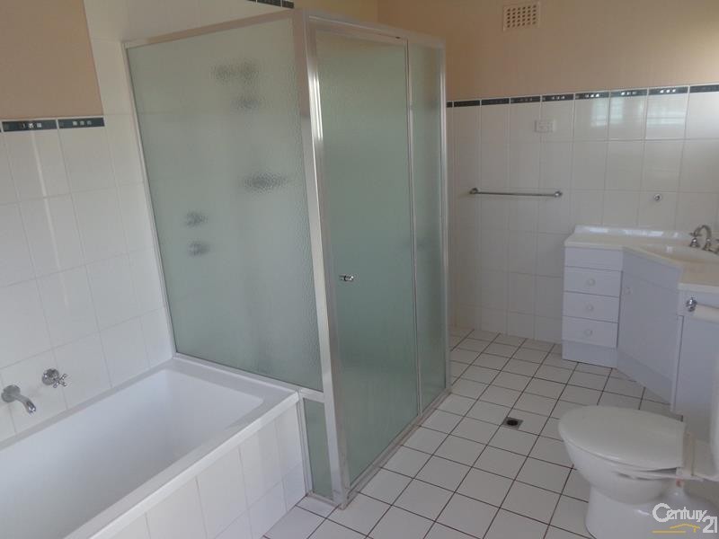 15 Barson Street, Whyalla SA 5600