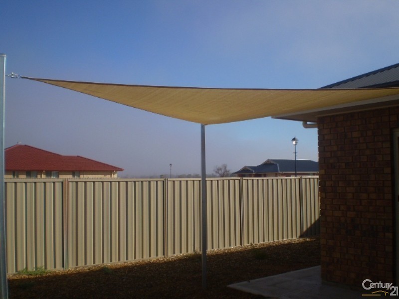 17 Fitzgerald Ave, Whyalla Jenkins SA 5609