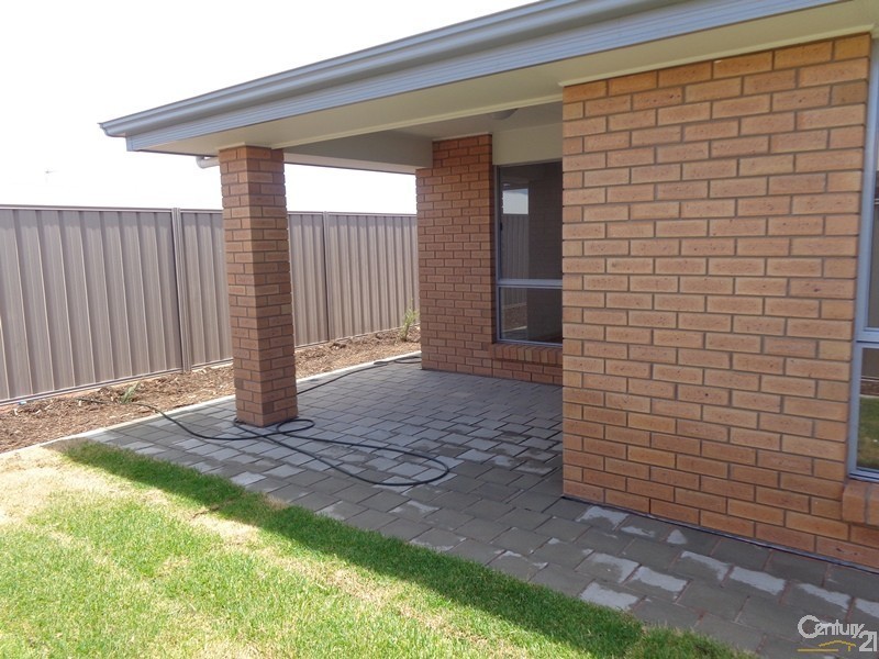 5 McInness Street, Whyalla Jenkins SA 5609