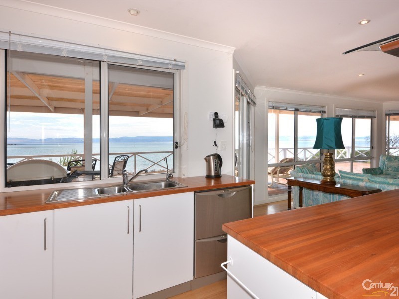 21 Quandong Drive Douglas Point South, Whyalla SA 5600