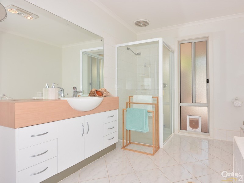 21 Quandong Drive Douglas Point South, Whyalla SA 5600