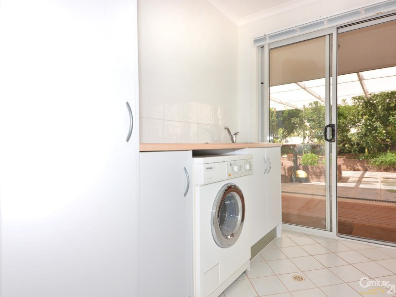 21 Quandong Drive Douglas Point South, Whyalla SA 5600