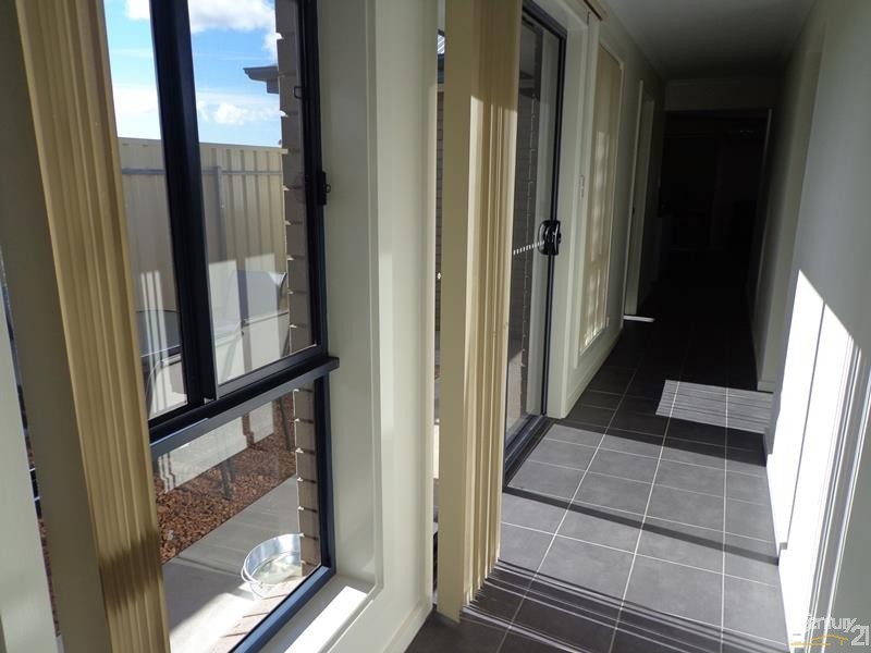 2 Eden Court, Whyalla Stuart SA 5608