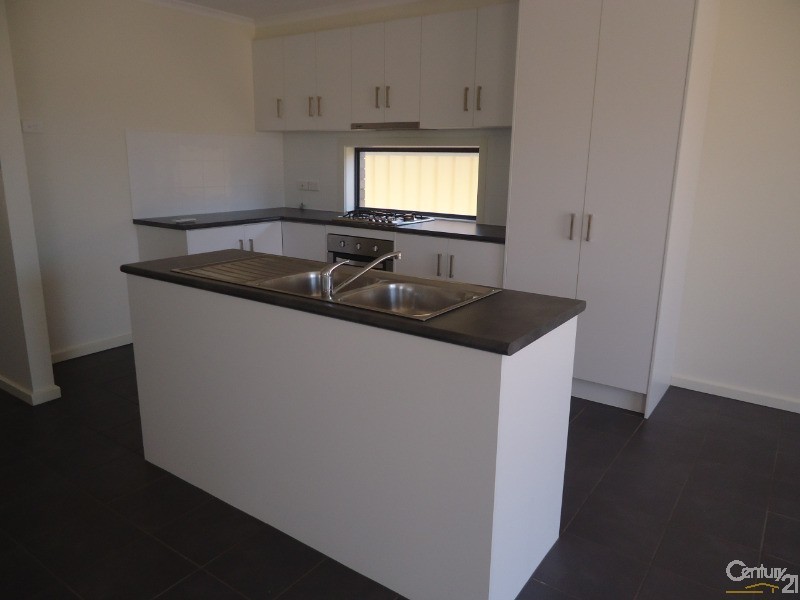 2  Eden Court, Whyalla Stuart SA 5608