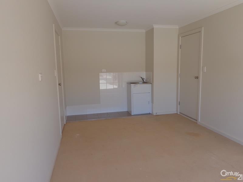 13 Rohrlach Street, Whyalla Jenkins SA 5609