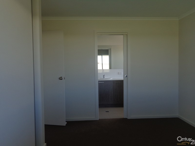 13 Rohrlach Street, Whyalla Jenkins SA 5609