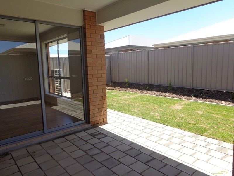 2 Rohrlach Street, Whyalla Jenkins SA 5609