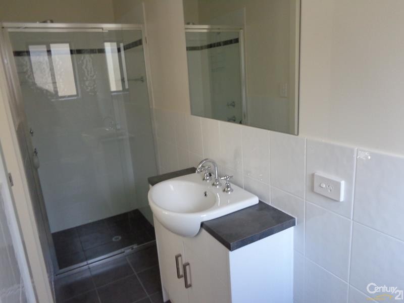 29 Phillips Street, Whyalla Stuart SA 5608