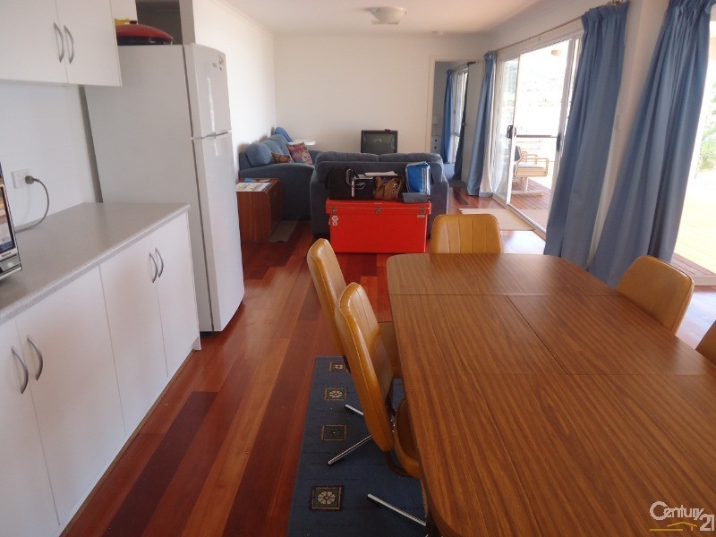 9 Quandong Drive Douglas Point South, Whyalla SA 5600