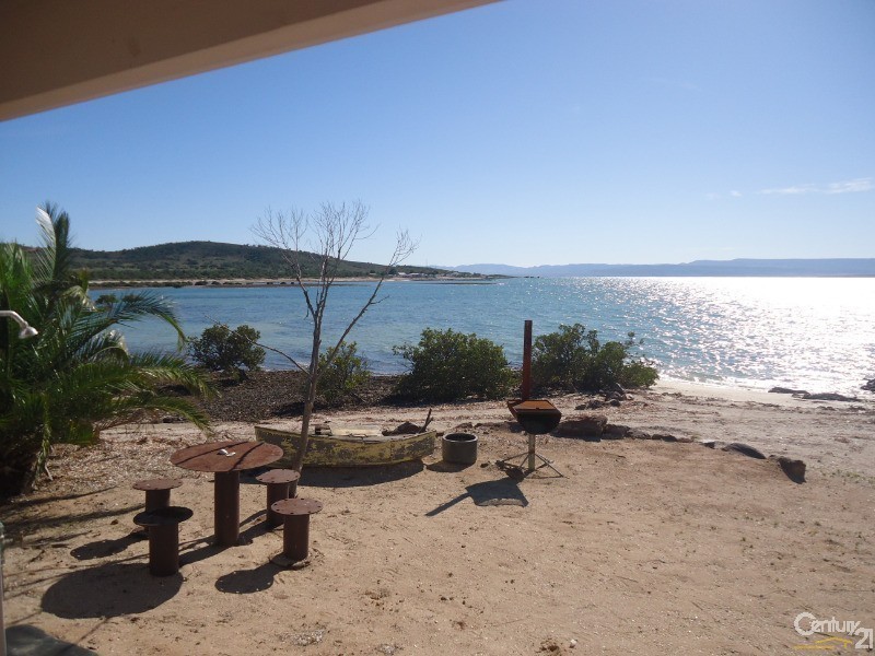 9 Quandong Drive Douglas Point South, Whyalla SA 5600