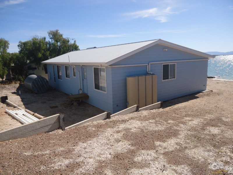 9 Quandong Drive Douglas Point South, Whyalla SA 5600