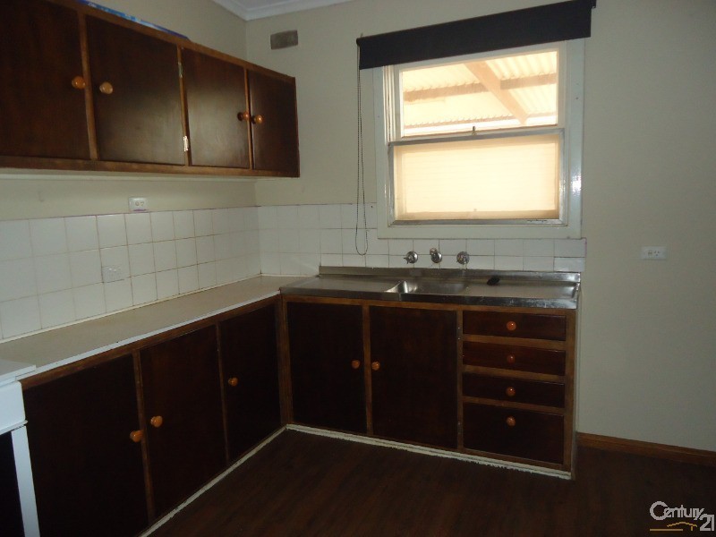 217 Jenkins Avenue, Whyalla Stuart SA 5608