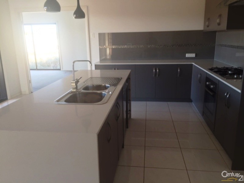 11 Fairclough Crescent, Whyalla Jenkins SA 5609