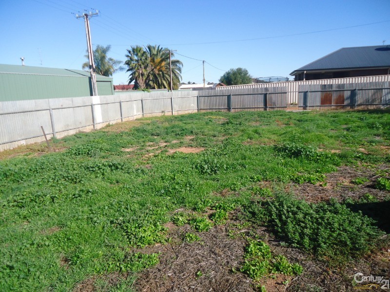 11 Wade Street, Whyalla Norrie SA 5608