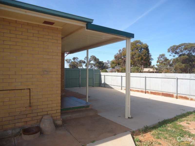 39 Shard Crescent, Whyalla Stuart SA 5608