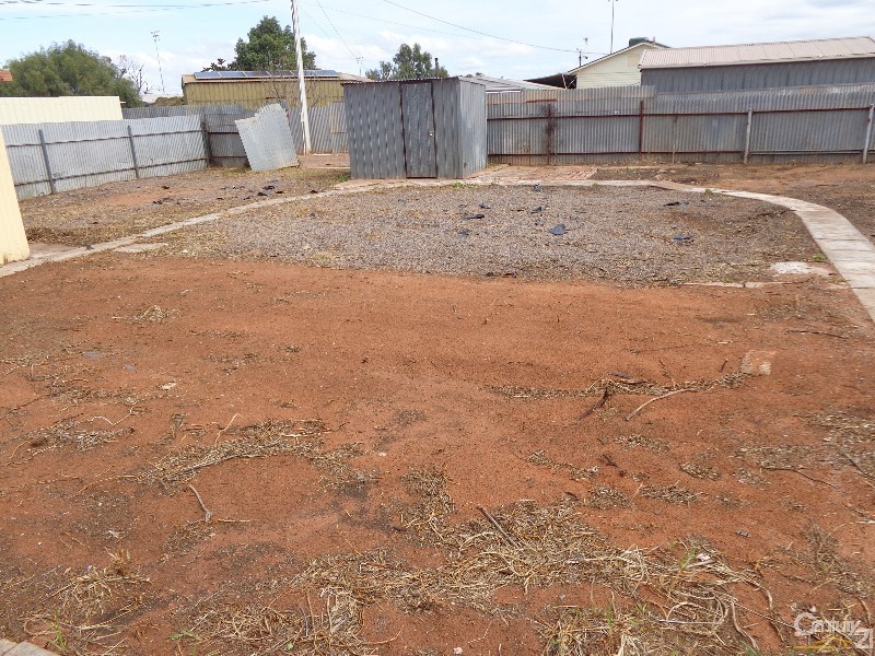 33 Kinnane Street, Whyalla Norrie SA 5608