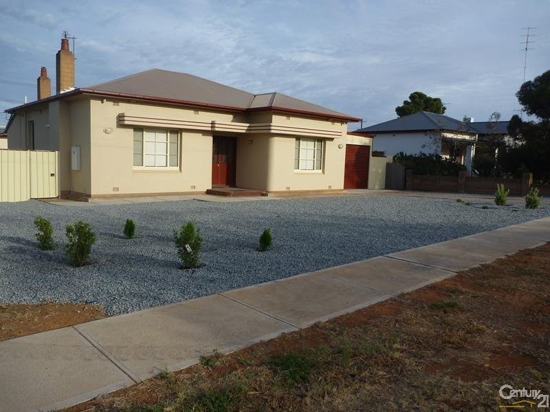 11 McIntosh Street, Whyalla Playford SA 5600