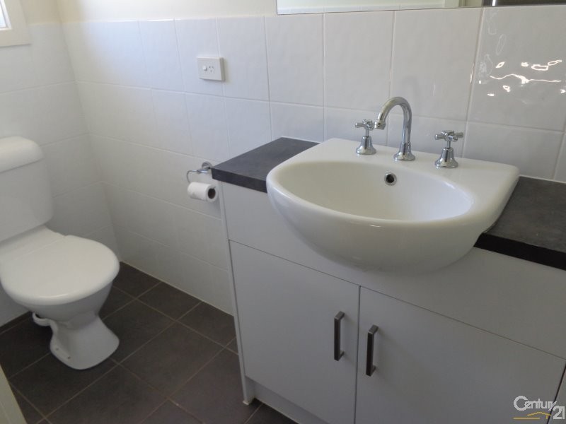 30 Scott Street, Whyalla Stuart SA 5608