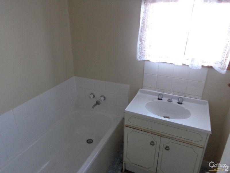194 Jenkins Ave, Whyalla Stuart SA 5608