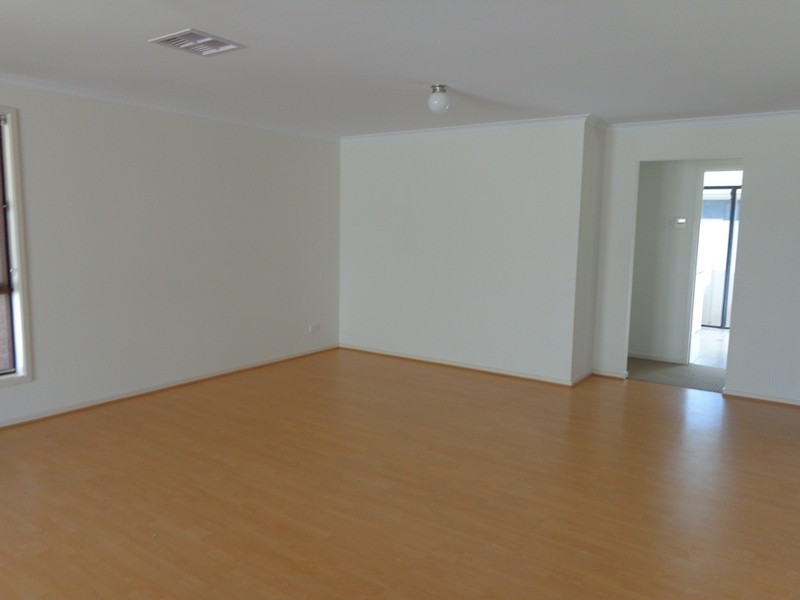 33 Starke Circle, Whyalla Jenkins SA 5609