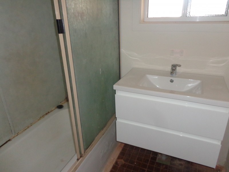 17 Hawke Street, Whyalla Stuart SA 5608