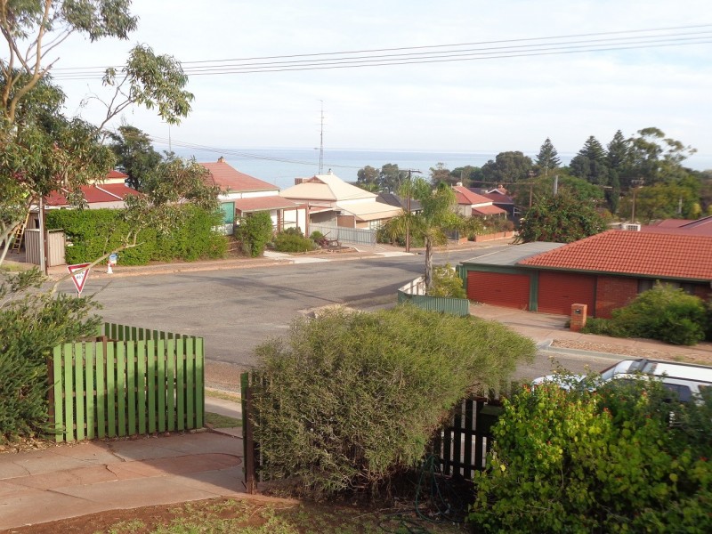 10  Birt Street, Whyalla SA 5600