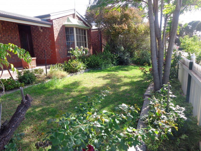 2/8 Broadbent Terrace, Whyalla SA 5600