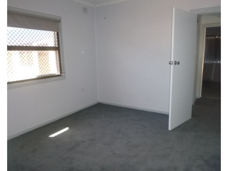 54 McRitchie Cres, Whyalla Stuart SA 5608