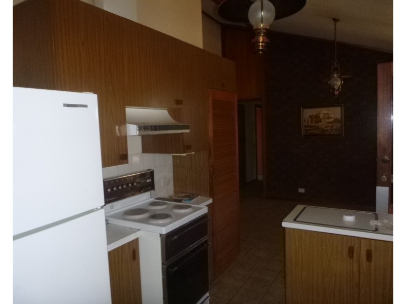 16 Zeven Street, Whyalla Playford SA 5600
