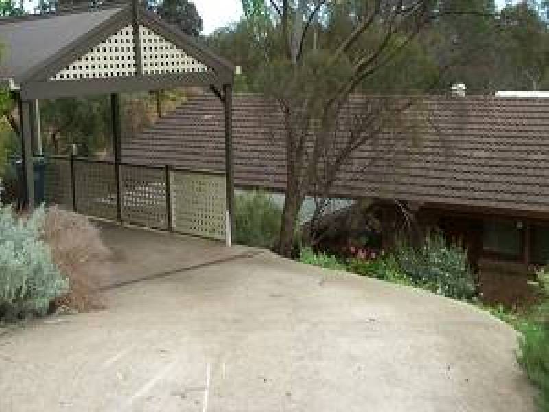 12 Currawong Cres, Coromandel Valley SA 5051