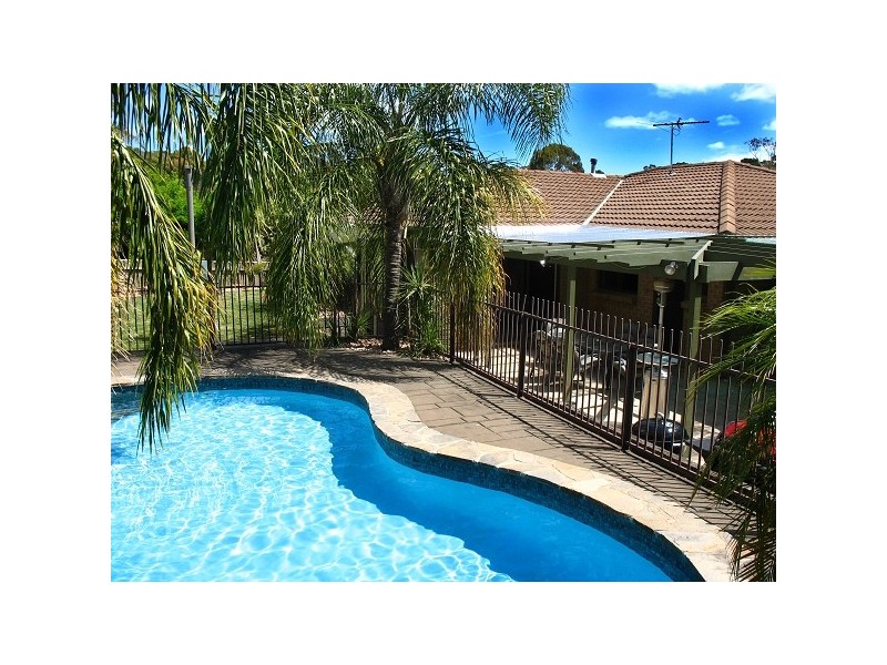 27 Hay Street, Happy Valley SA 5159