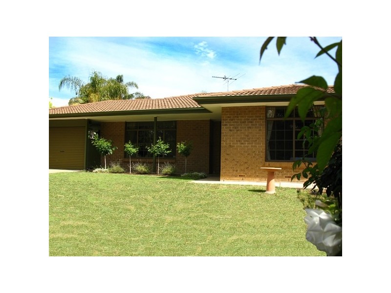 27 Hay Street, Happy Valley SA 5159