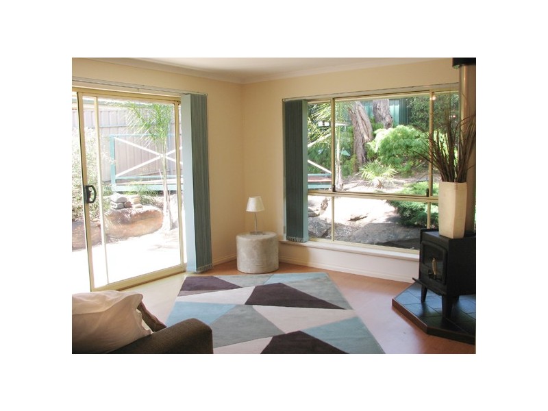 68 Sandalwood Crescent, Flagstaff Hill SA 5159