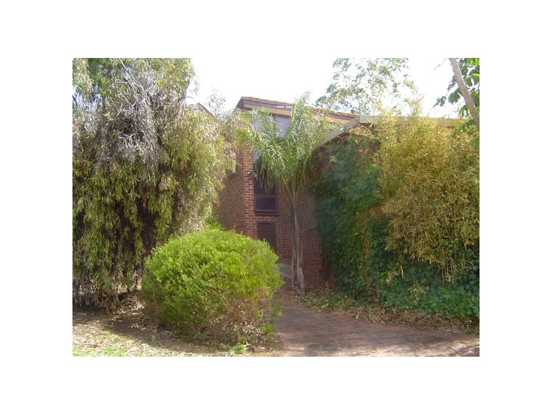 17 Conington Crescent, Morphett Vale SA 5162