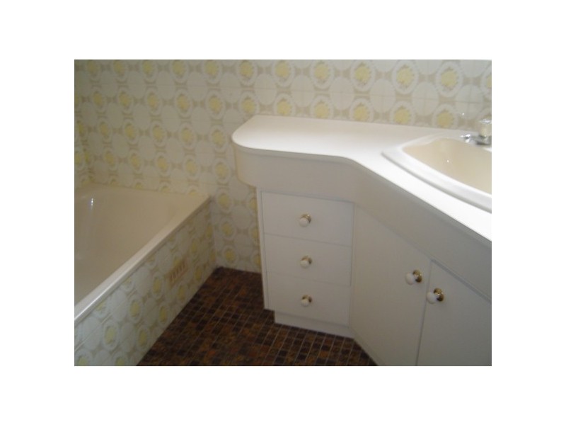 17 Conington Crescent, Morphett Vale SA 5162