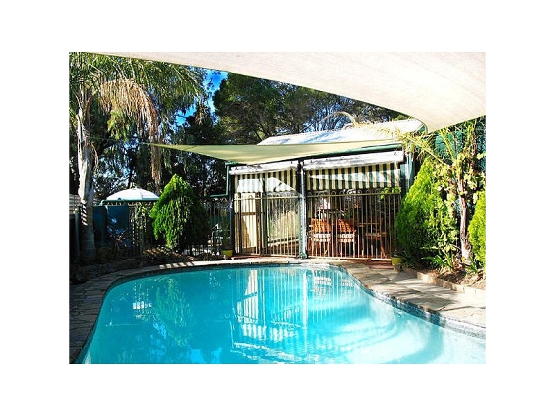 33 Grevillea Road, Aberfoyle Park SA 5159