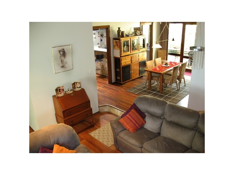 33 Grevillea Road, Aberfoyle Park SA 5159