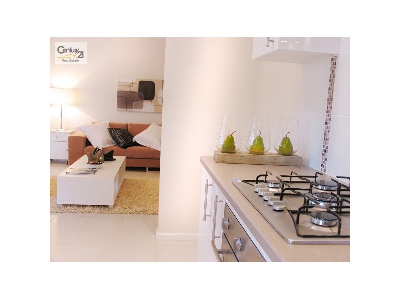 16 Sun Cresent, Happy Valley SA 5159