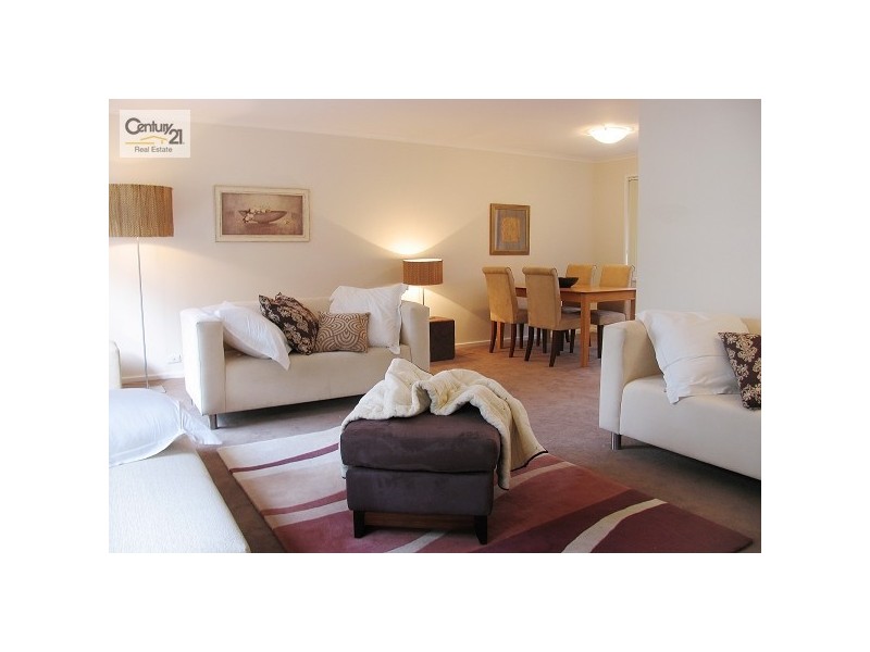 16 Sun Cresent, Happy Valley SA 5159