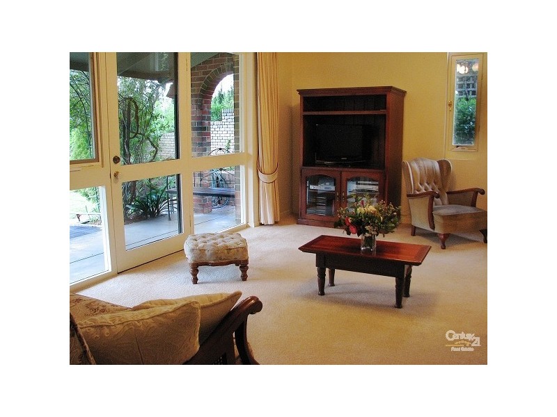 1 Landsdowne Avenue, Belair SA 5052