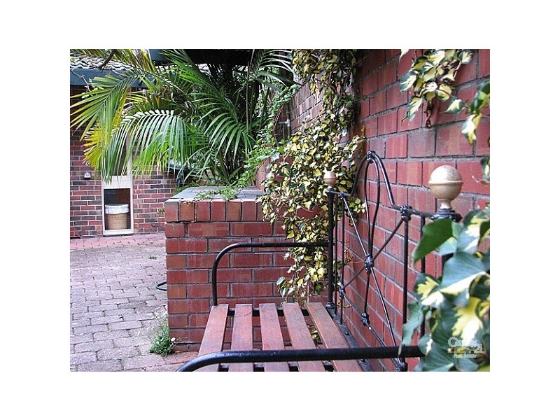 1 Landsdowne Avenue, Belair SA 5052